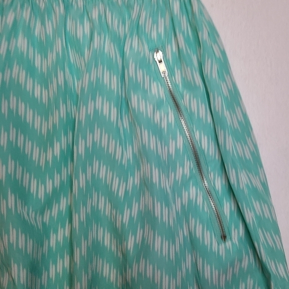 Feathers Aztec Print Sleeveless Mini Dress w/ Zipper Pockets, Blue White, Small - Picture 7 of 15